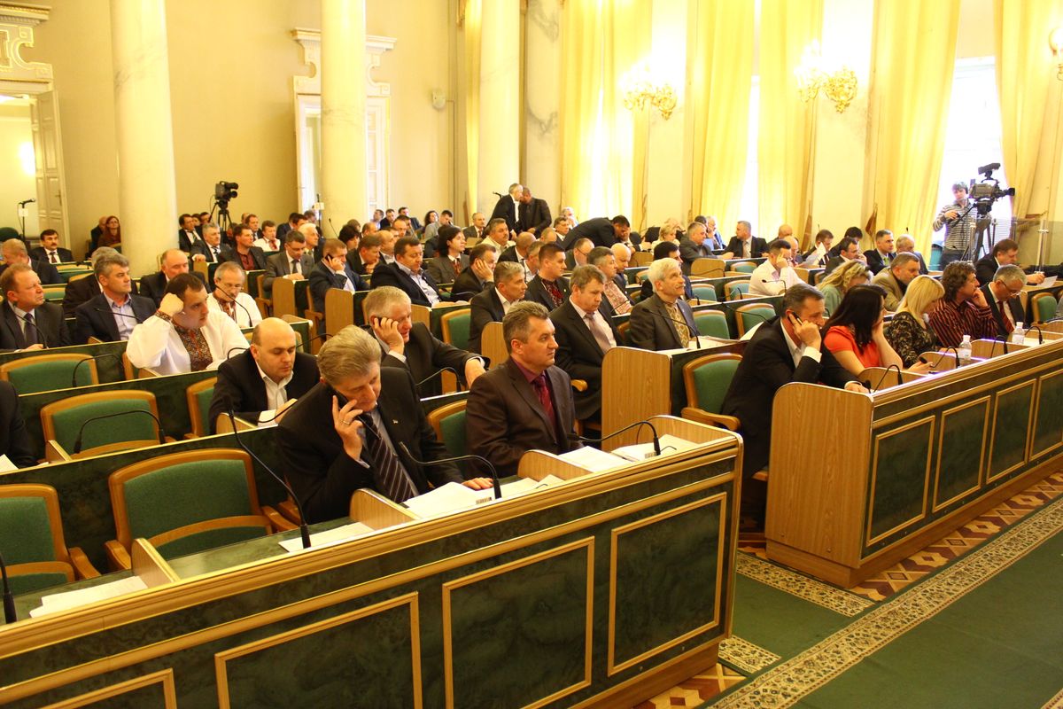 Львівська обласна рада продовжить роботу завтра
