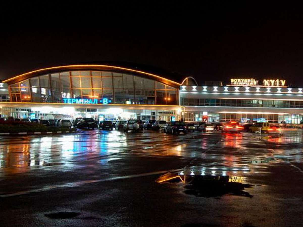 Вибухівку в аеропортах «Київ» і «Бориспіль» не знайшли