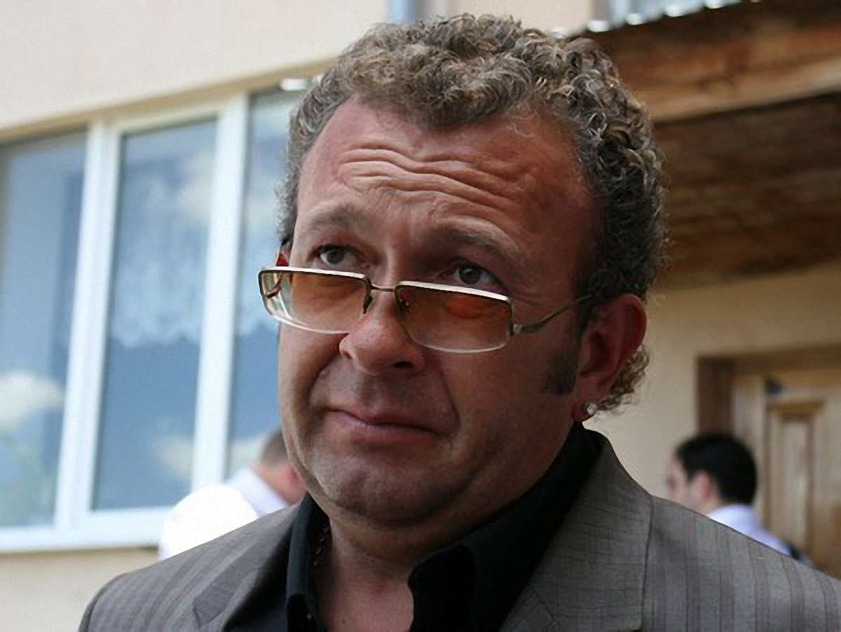 Співвласник «Фіакру» вже понад рік хоче продати свою частку