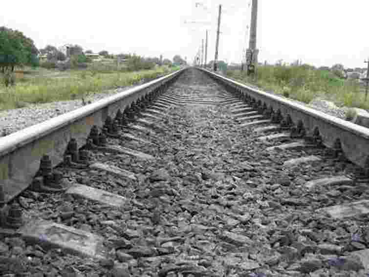 На Волині під потяг кинувся 55-річний чоловік