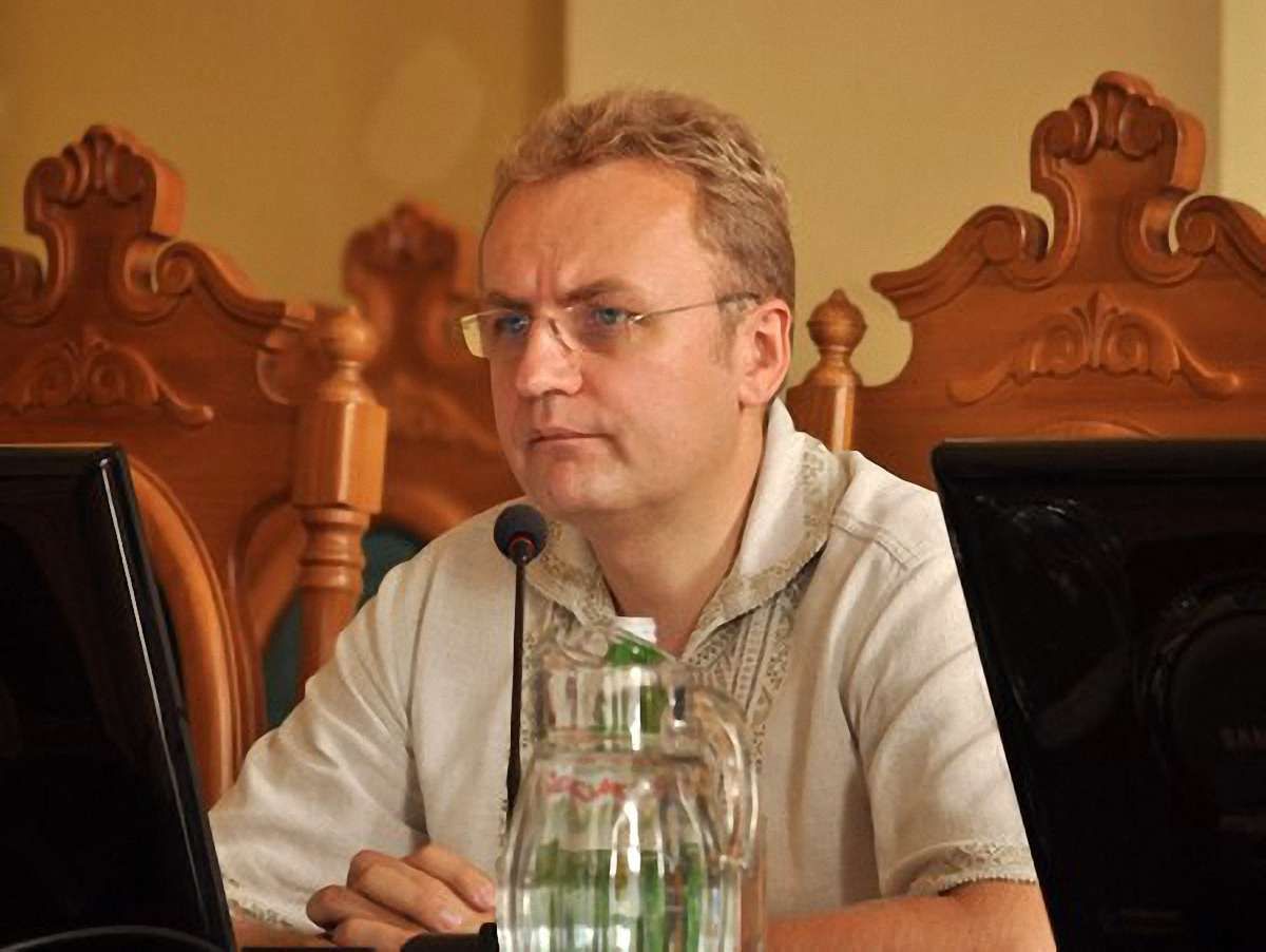 Мер Львова підписав ухвалу про заборону окупаційної символіки  
