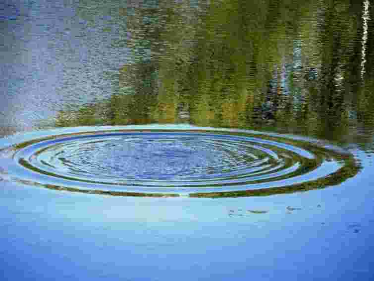 На Львівщині у річці четвертий день шукають чоловіка