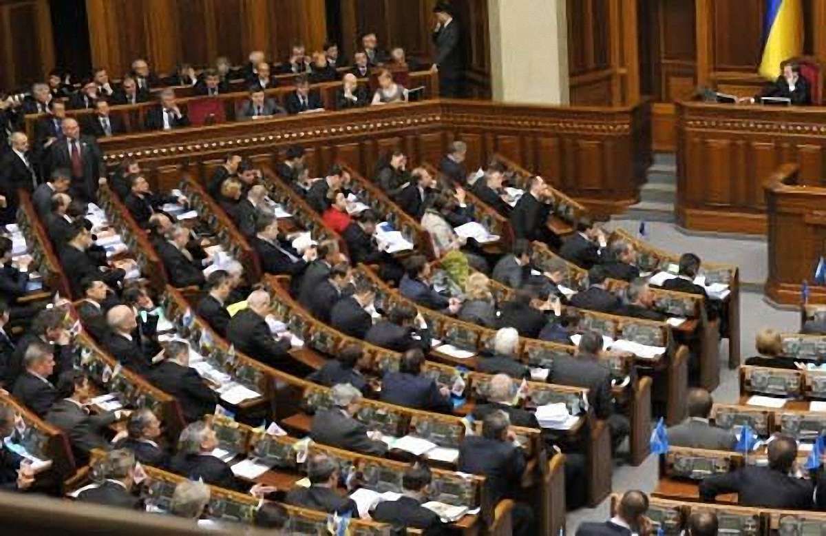 Нова Рада уже створила рекордну кількість міжфракційних об’єднань
