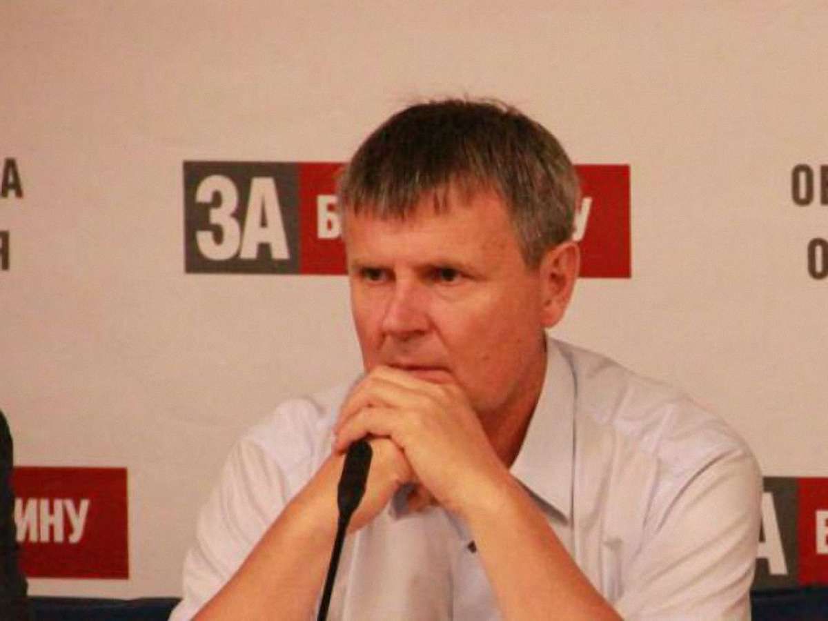Завтра з «Батьківщини» спробують вигнати тих, хто провалив відставку Азарова