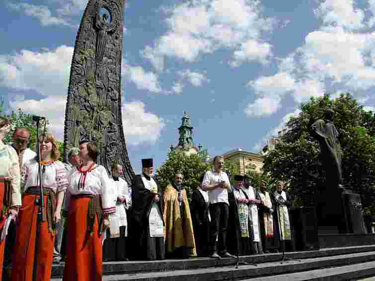 Священики усіх конфесій разом помолилися за львів’ян