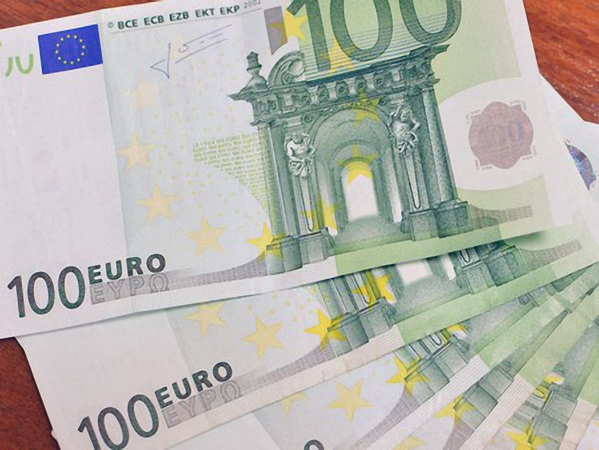 Німцю і трьом одеситам не дали вивезти з України понад €56 тисяч