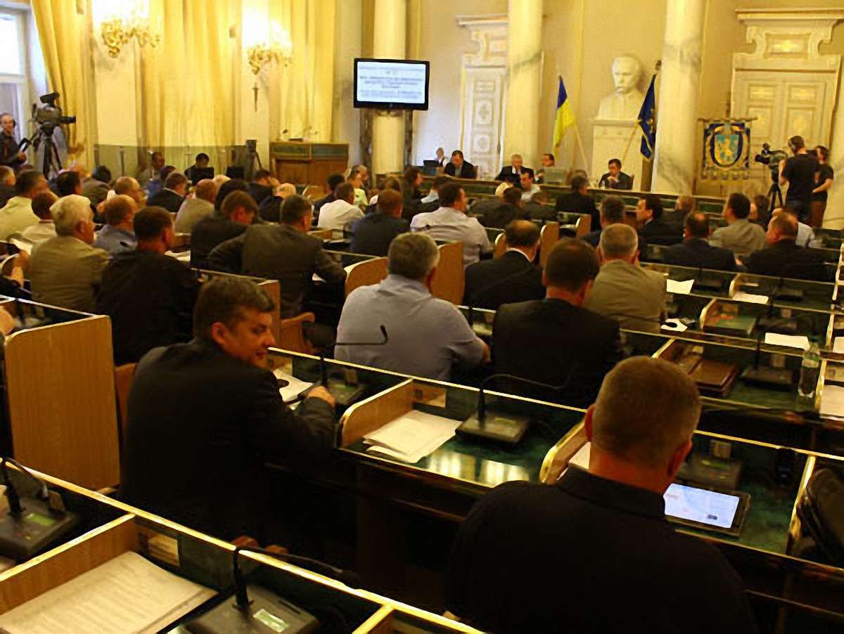 Депутати не захотіли слухати ще один звіт Шемчука