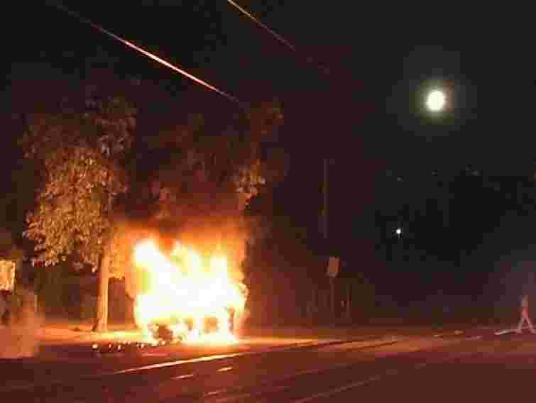 На Донеччині спалили авто організатора виїзду людей на акцію в Київ