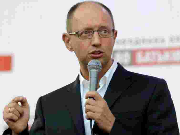 Зарано називати прізвище майбутнього кандидата в президенти, - Яценюк