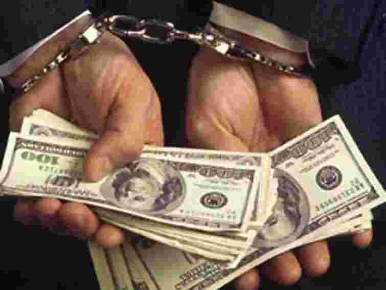 Екс-начальника митного поста «Стрий» засудили за хабарництво на 3 роки