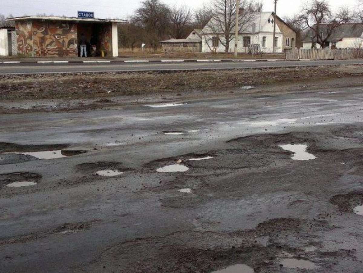 Укравтодор склав список доріг, які ремонтуватимуть цього року