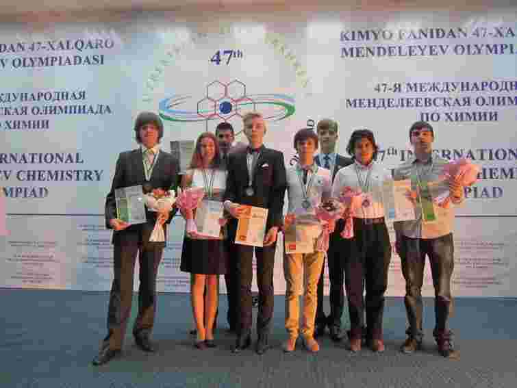 Львів’яни привезли 3 медалі з Міжнародної Менделєєвської олімпіади