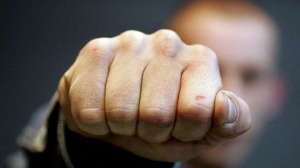 У Києві побили активіста Гостинного двору