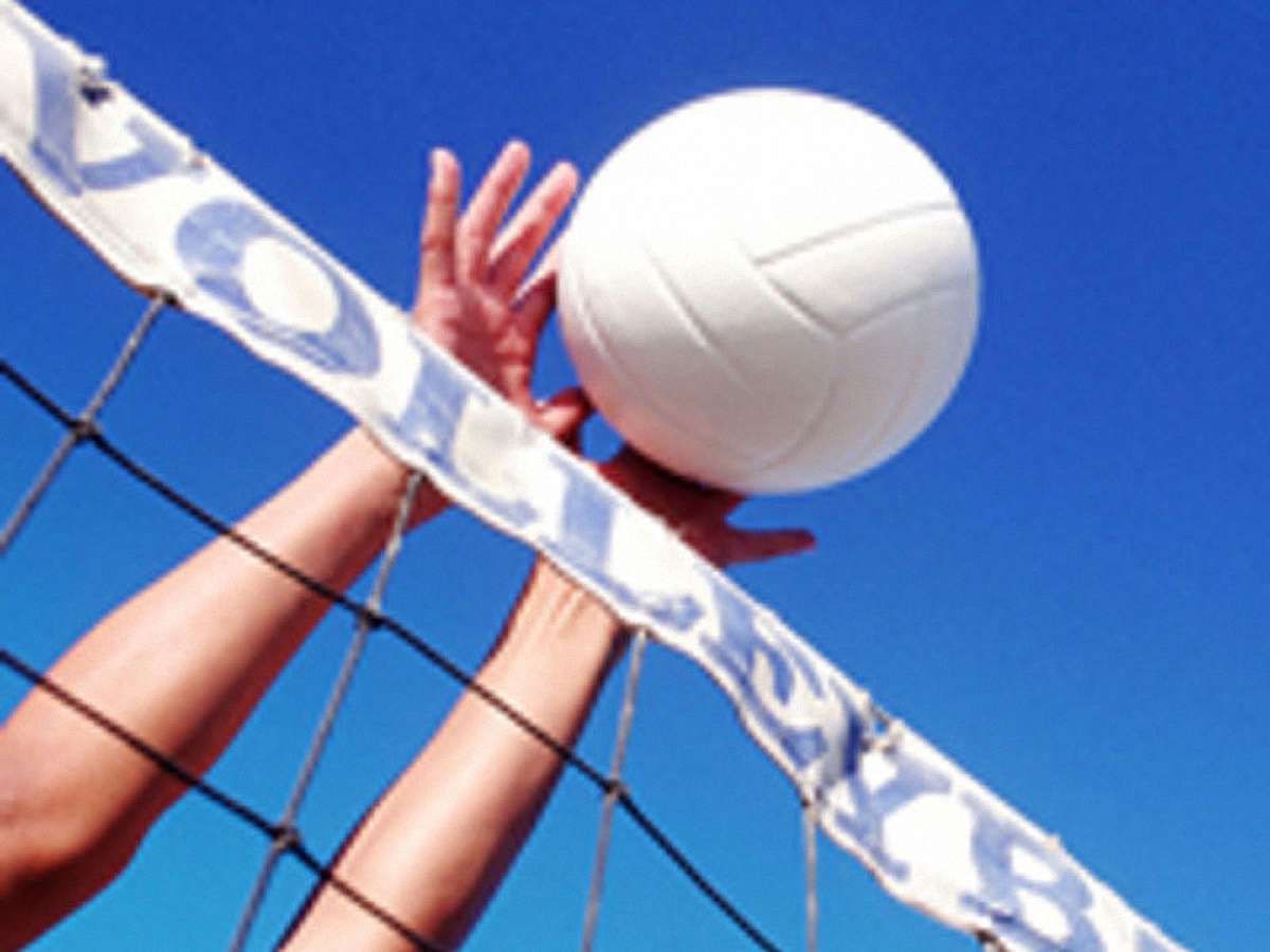 Українські волейболісти виграли у відбірковому турнірі на ЧС