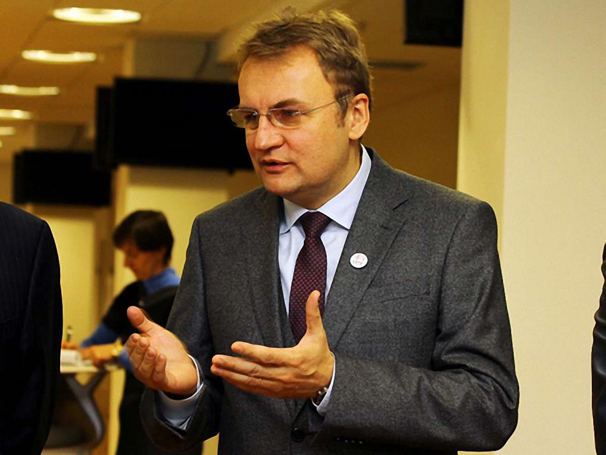 Мер Львова не голосуватиме за надання землі біля Собору св. Юра