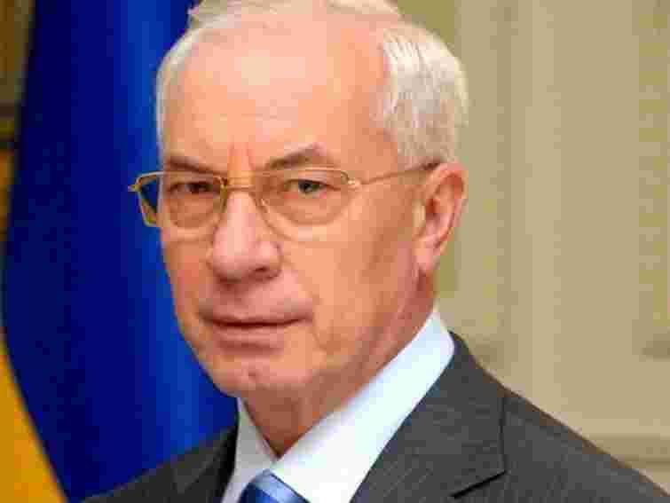 Азаров поїхав до Мінська підписувати меморандум з Митним союзом