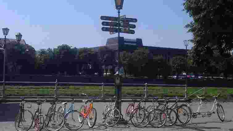 Від завтра у центрі Львова буде безкоштовний прокат велосипедів