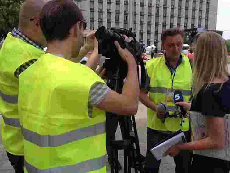 Міліція хоче одягати журналістів у жилети