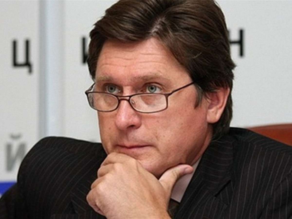 Політологи допускають розкол країни, якщо Україна вибере МС