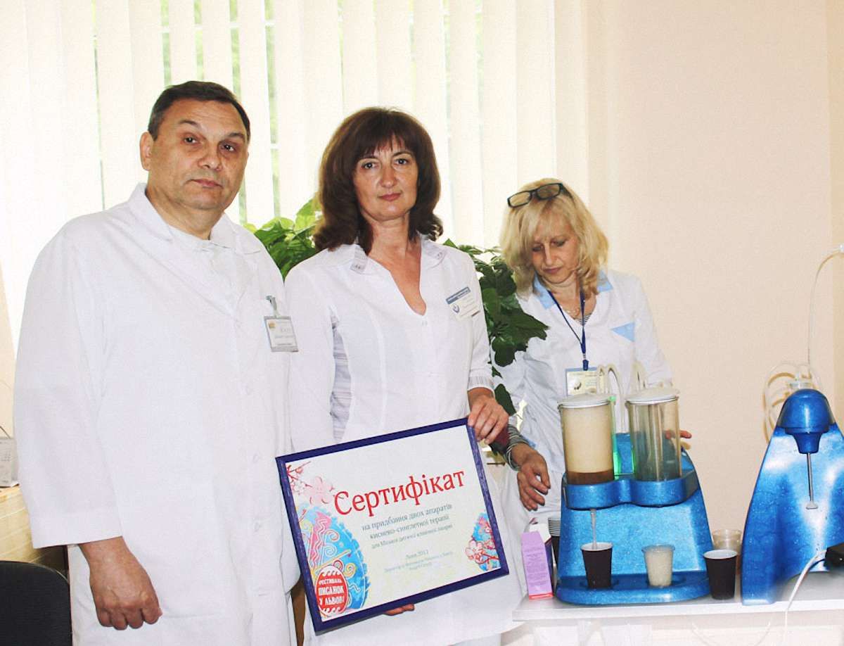 За кошти від продажу мистецьких писанок купили обладнання для дитлікарні