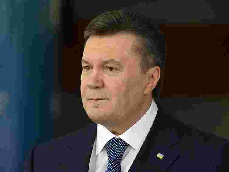 Янукович підписав антикорупційний закон з євроінтеграційного пакета