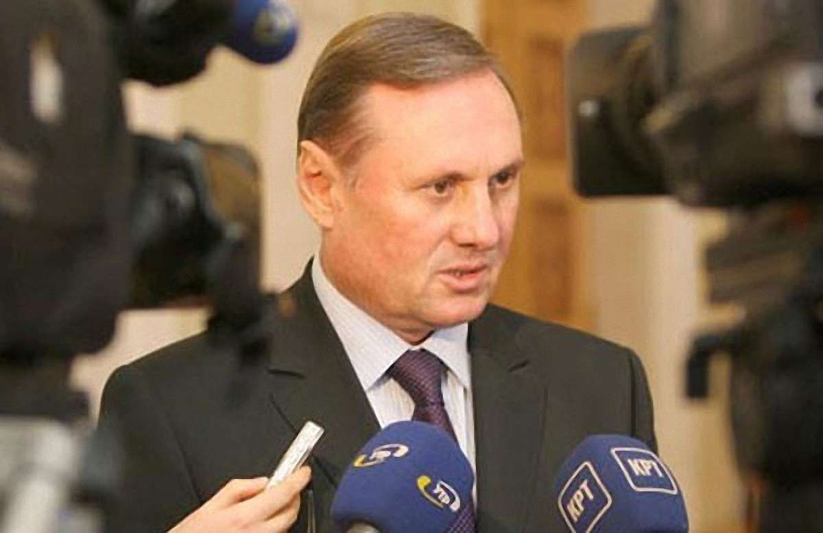 Єфремов каже, що вибори мера мають бути позачерговими