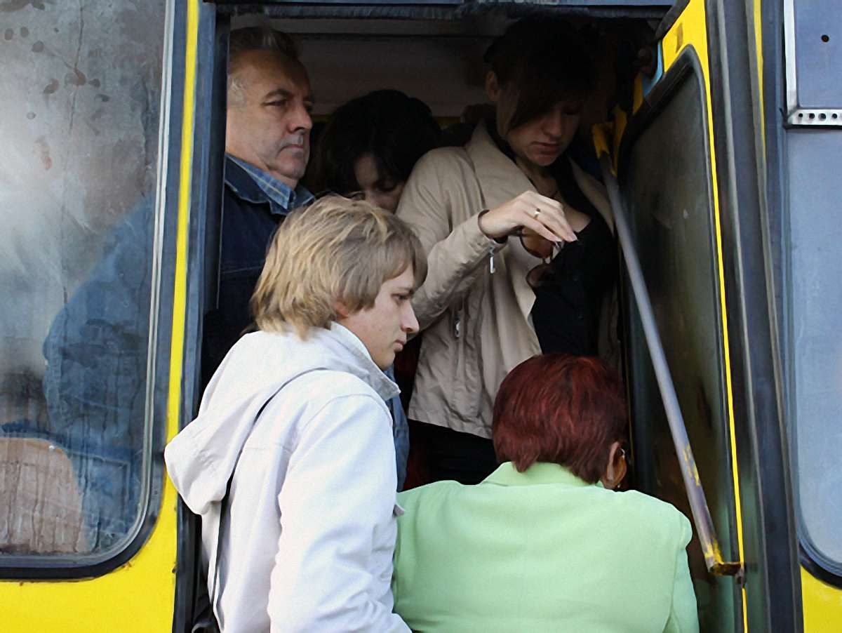 У Львові не переноситимуть кінцеву автобуса №45 на пл. Галицьку