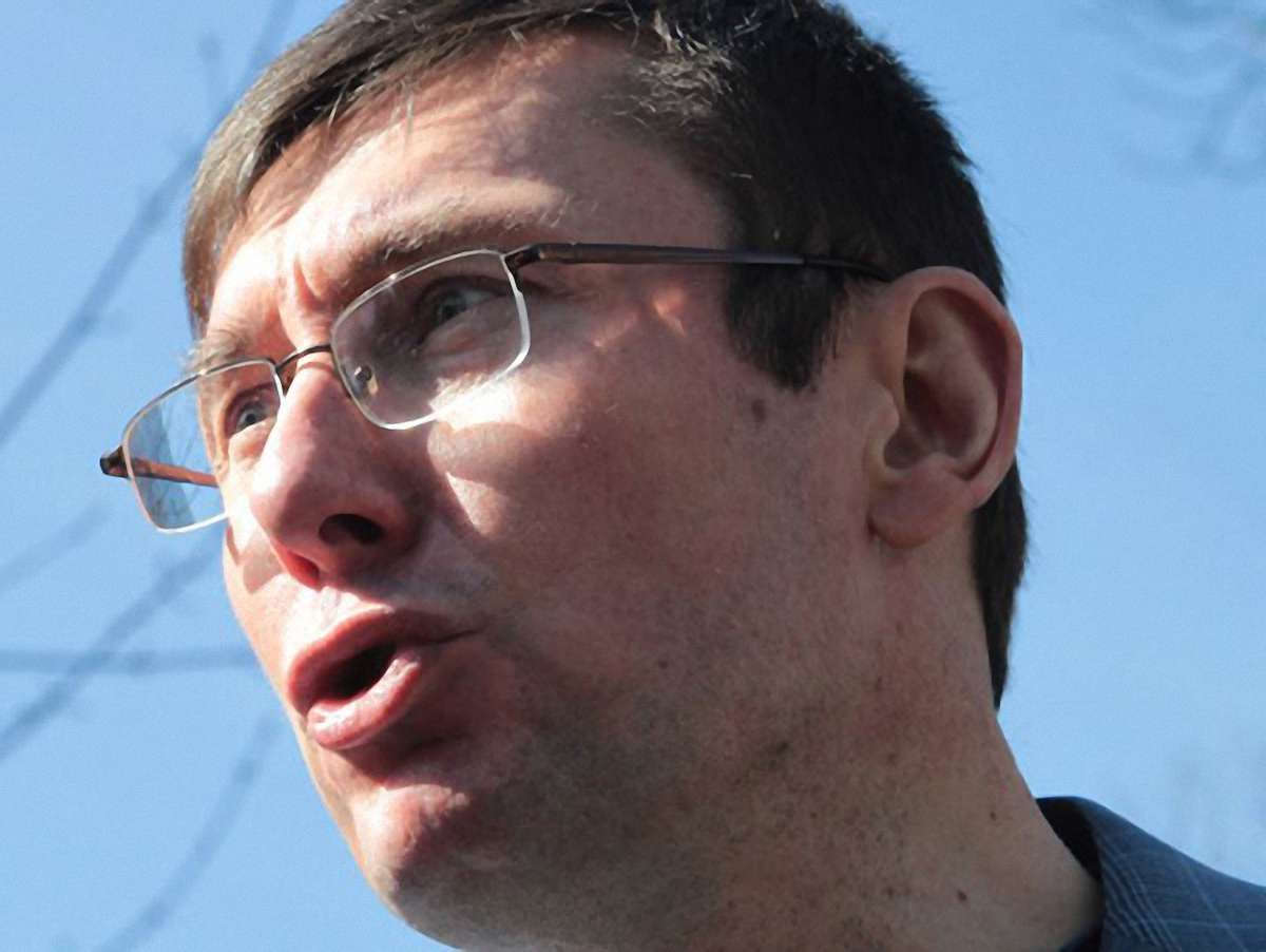 Суд переніс розгляд скарги Луценка