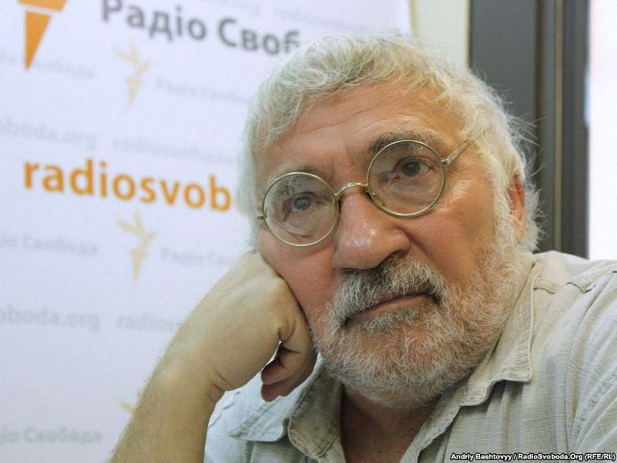 Революція наближається до наших кордонів, – Скуратівський
