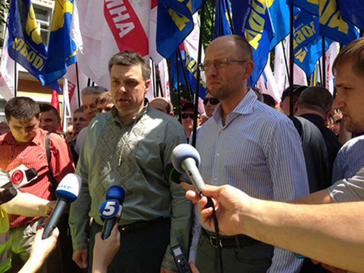 «Вставай, Україно!» триватиме, поки не реалізує три завдання, – опозиція