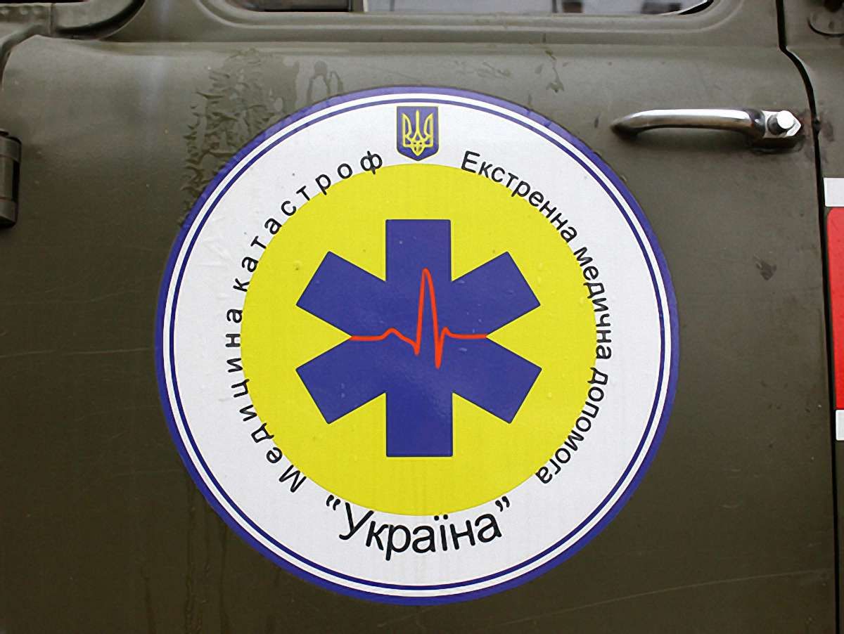 П’яна 16-річна львів’янка випала з третього поверху