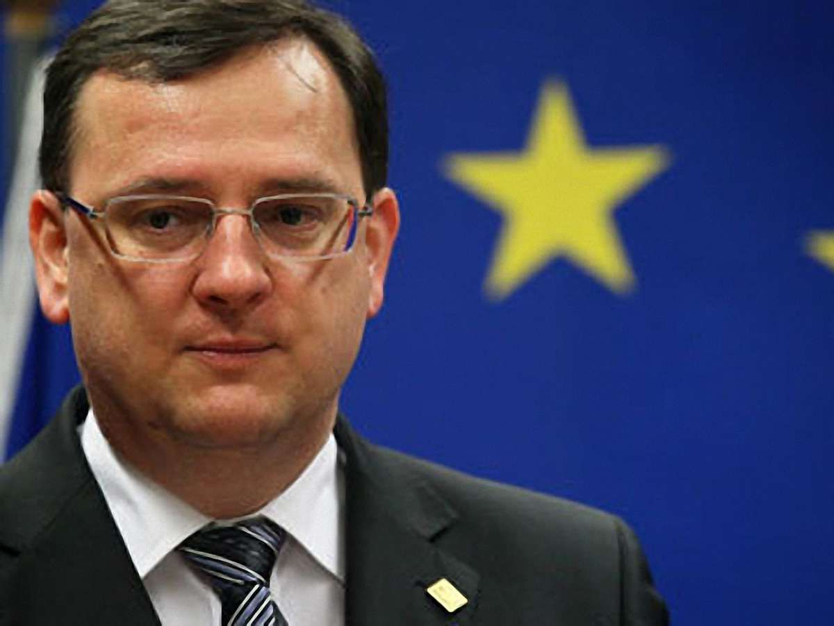 Прем'єр Чехії подав у відставку, – офіційно