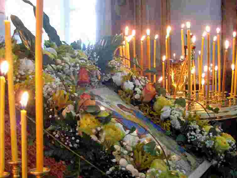 Українці сьогодні святкують Трійцю