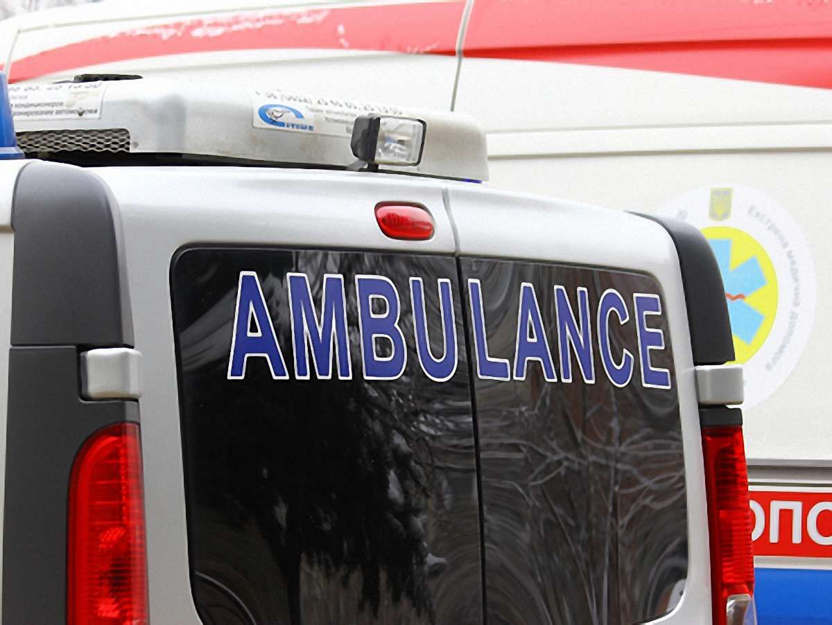 У Червонограді в ДТП загинув мотоцикліст, його донька – в реанімації