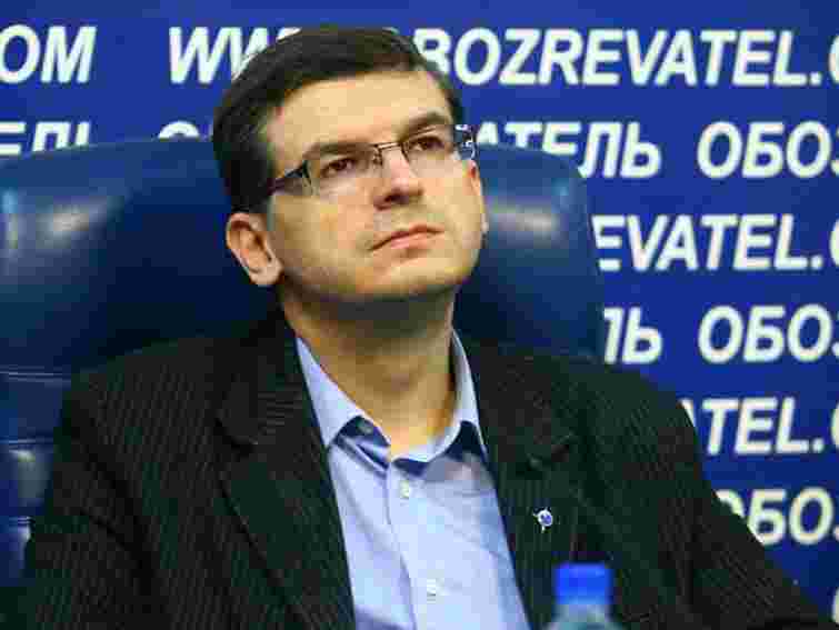 Польща намагається стимулювати українську владу до дій, – політолог