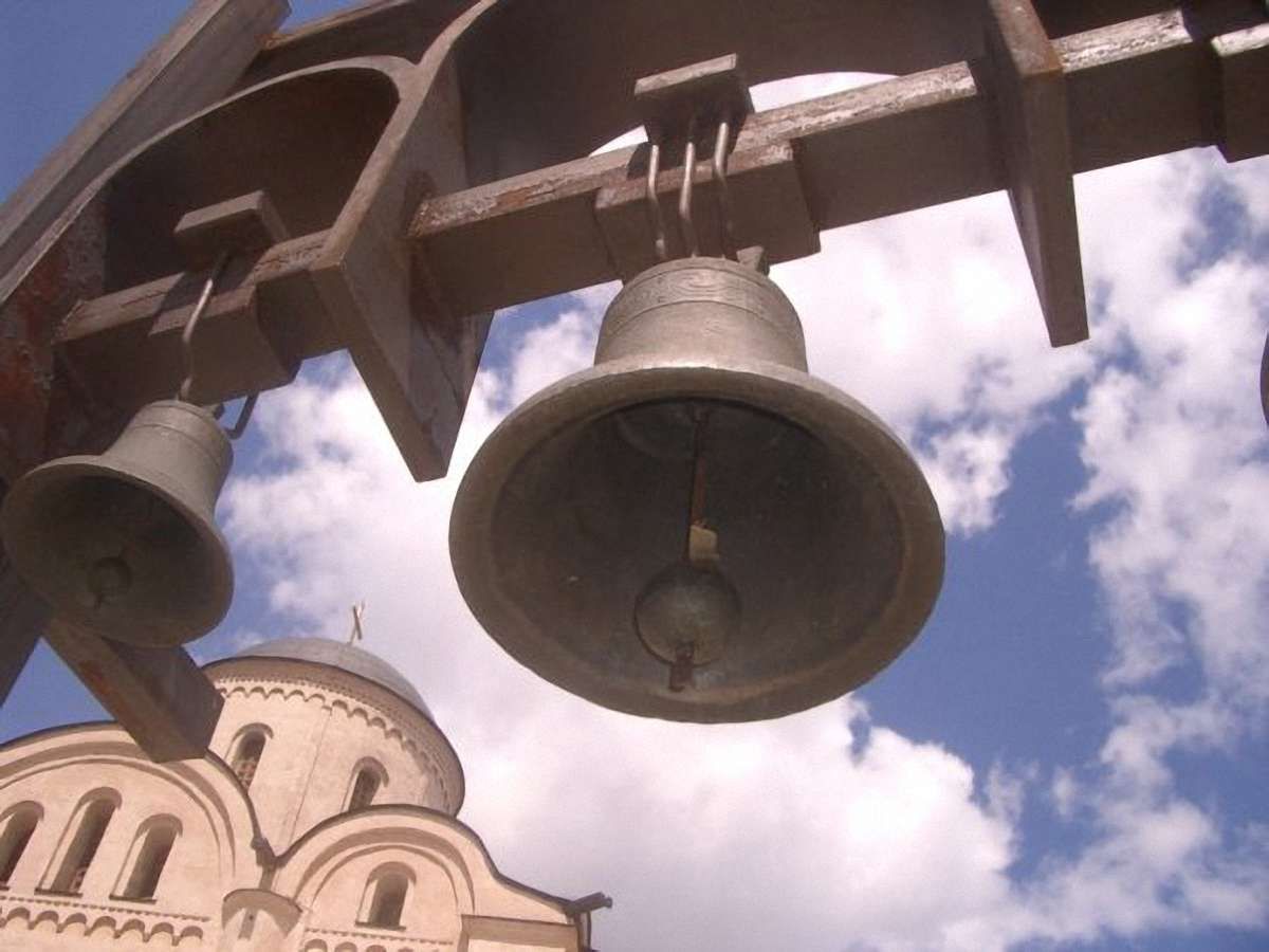 На Рівненщині чоловік загинув, впавши з риштування в церкві