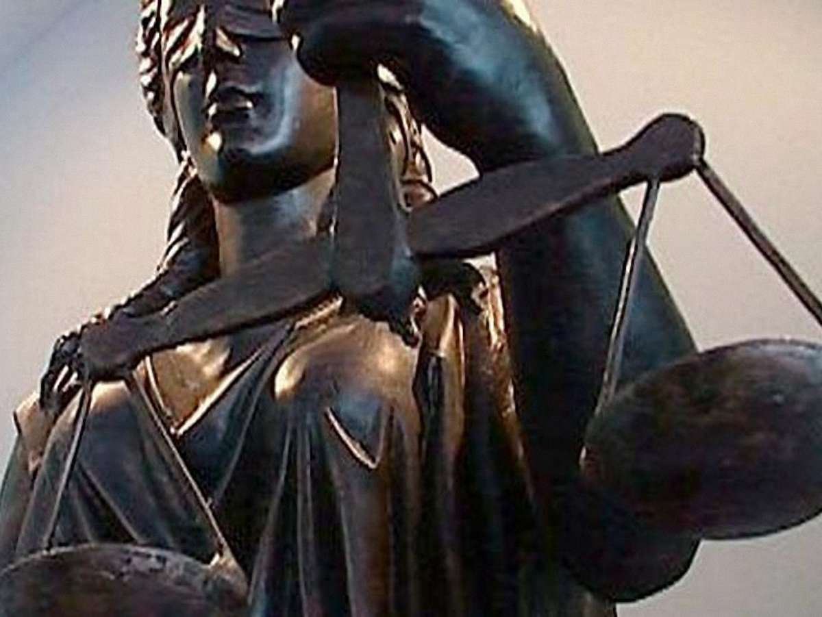На власників квартири на Вірменській, 30, подали до суду