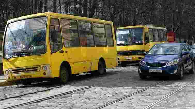 Львів’яни просять продовжити маршрут автобуса №18