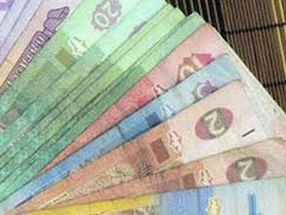 Середня зарплата на Львівщині у травні становила майже 2735 грн