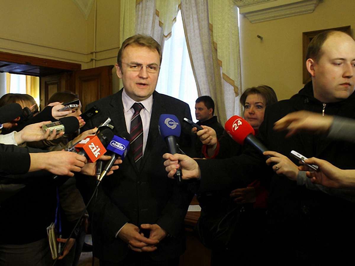 Мер Львова: Ухвалу про скасування двоставкового тарифу вивчають фахівці
