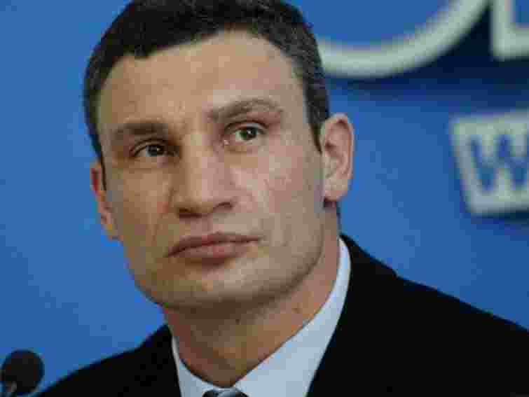 Кличко: Порушувати регламент парламенту владі допомагають «тушки»