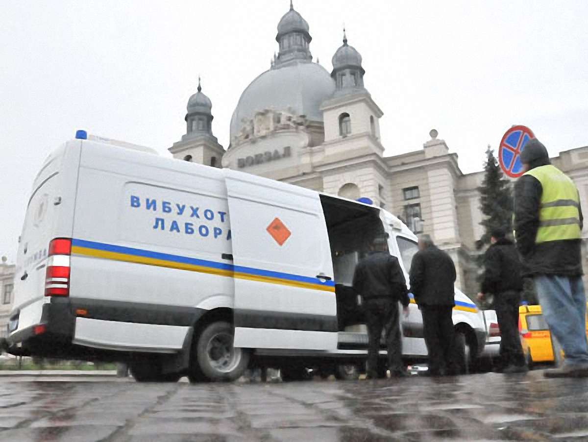 У Львові на вокзалі шукали вибухівку: евакуювали 200 осіб