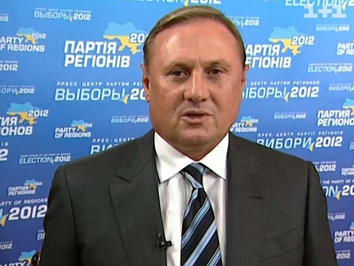 Регіонали хочуть призначити перевибори у семи округах на грудень