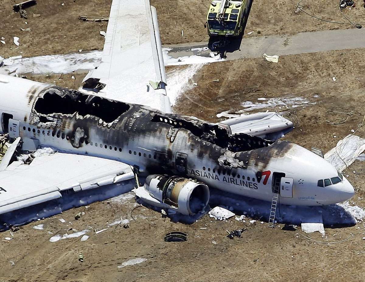 Екіпаж Boeing-777 намагався скасувати посадку до останнього, - розслідування