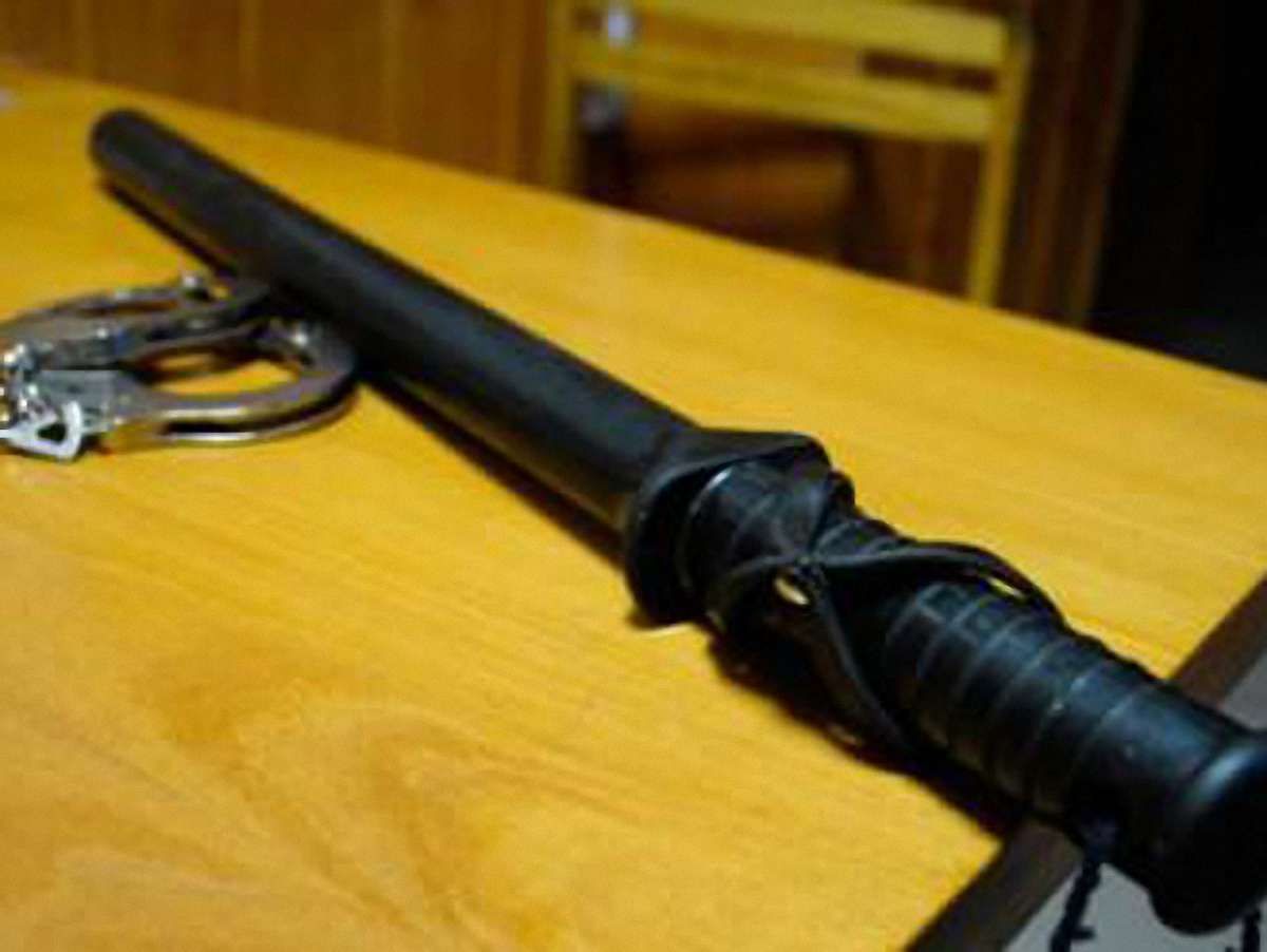 На Рівненщині міліціонер «вибив» з чоловіка зізнання у вбивстві