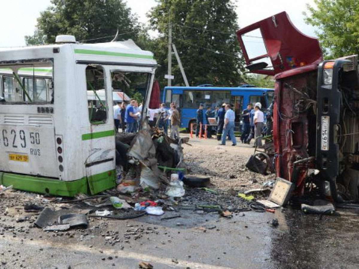 Кількість жертв ДТП у Москві сягнула 18