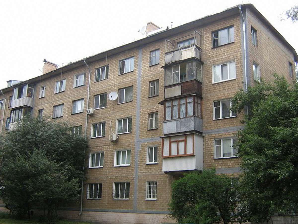 Нардепи пропонують відселяти людей з "хрущовок" примусово