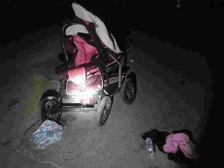 У Маріуполі водій збив маму з немовлям: дитина померла