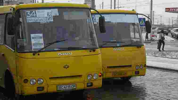 У Львові водіїв автобусів звільняють за хамство та алкоголь