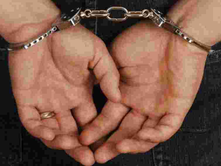 За «бомбу» в аеропорту «Київ» поляк отримав 2 роки в’язниці